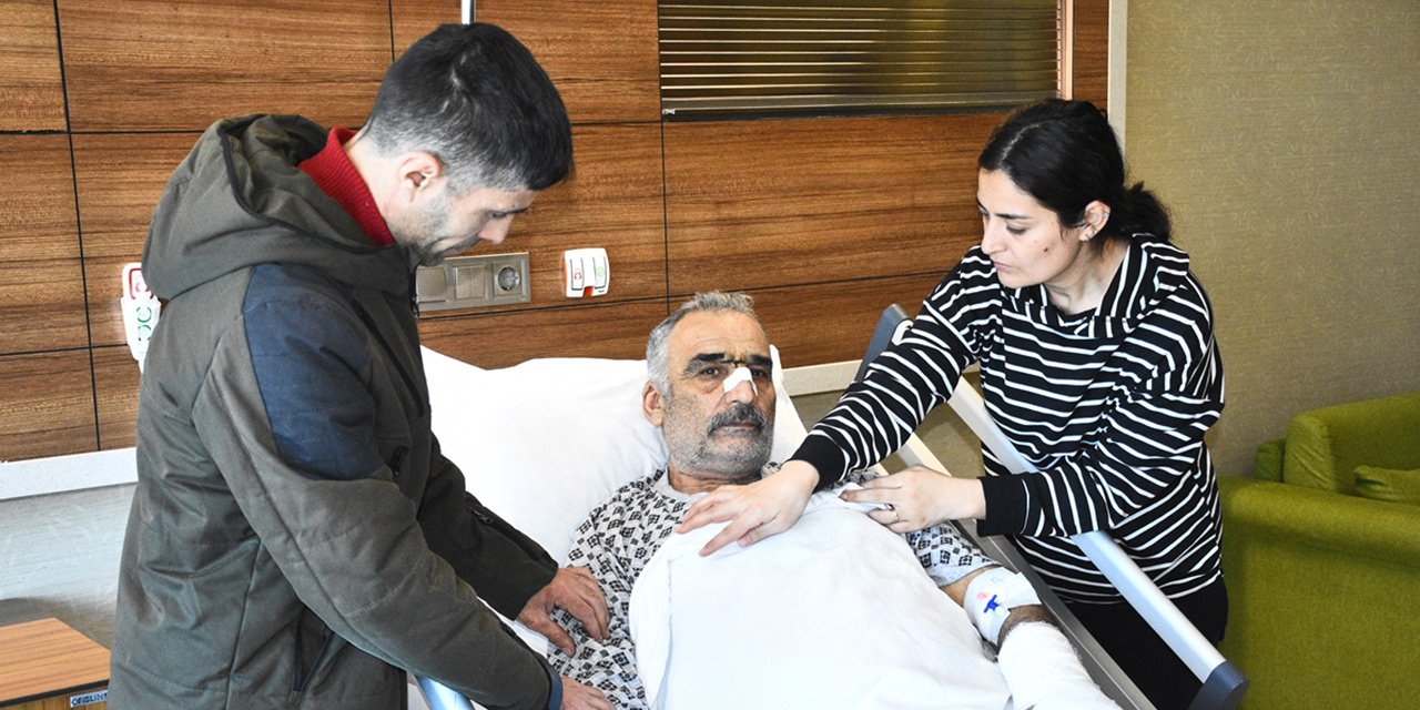 Konya'da tedavi gören depremzede, enkaz altındaki 72 saati anlattı