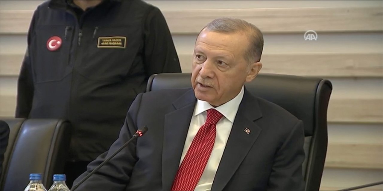 Cumhurbaşkanı Erdoğan: "Milletimle beraber bunun üstesinden geleceğiz"