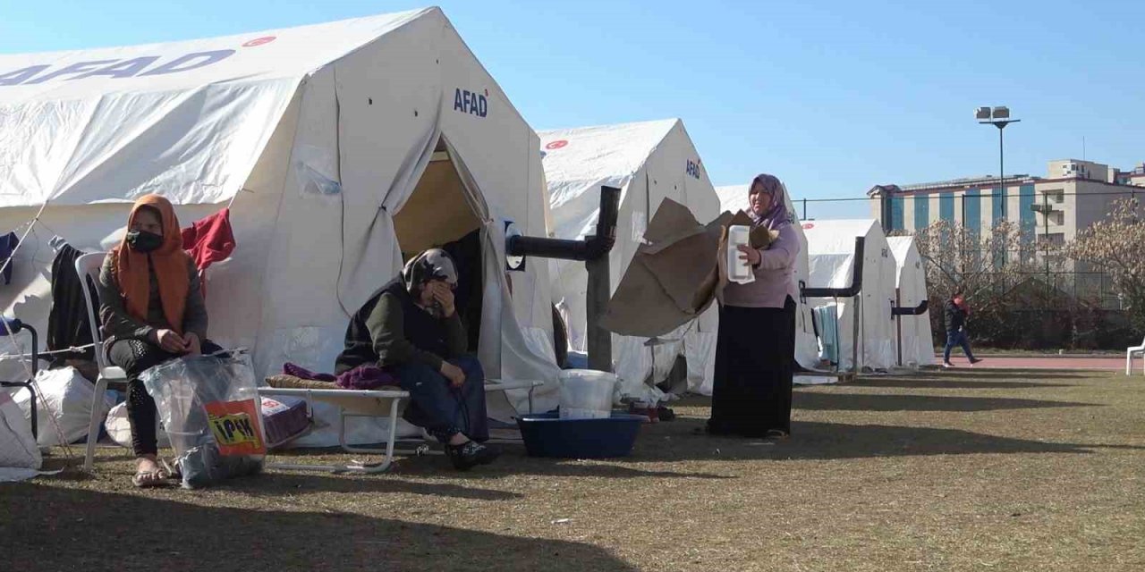 Kahramanmaraş’taki çadır kentlerde hayat normale dönmeye başladı