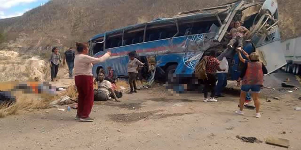 Meksika’da katliam gibi kaza! Otobüs devrildi: 17 ölü, 13 yaralı