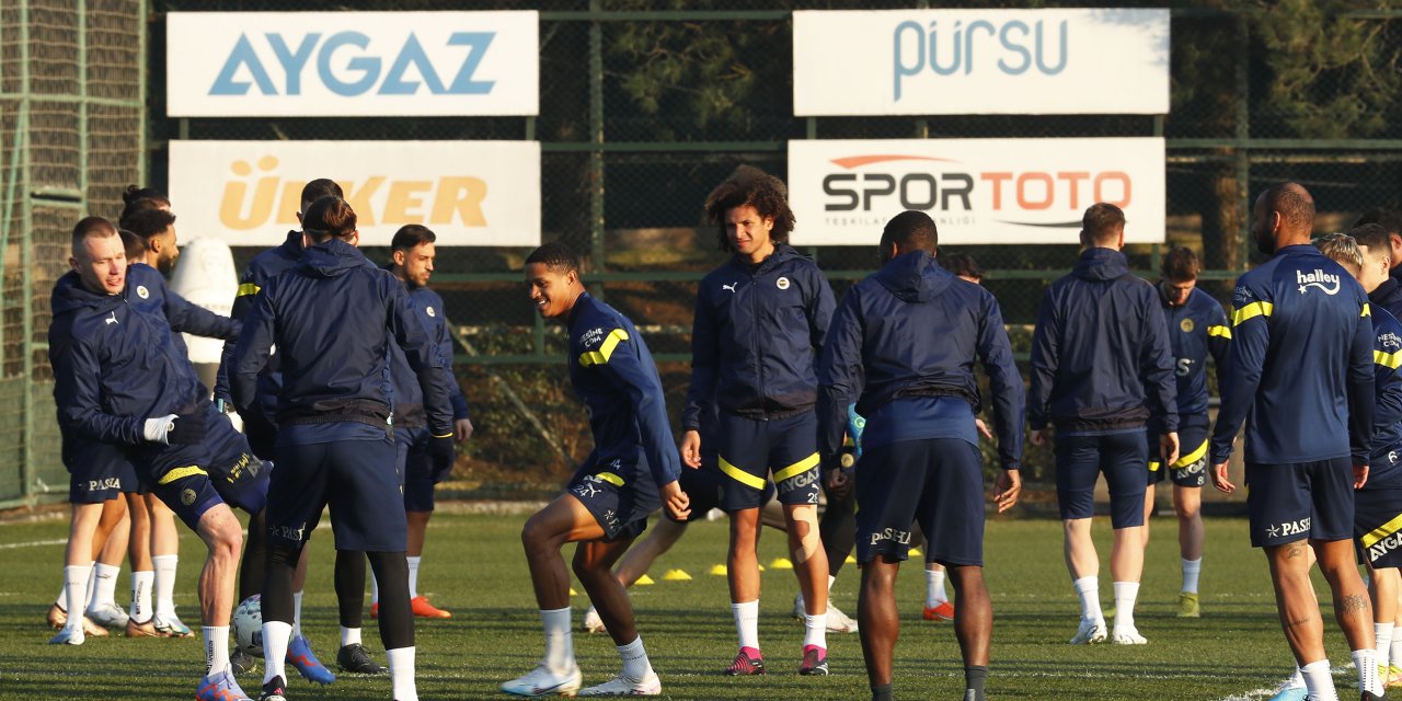 Fenerbahçe, Konyaspor maçının hazırlıklarını tamamladı