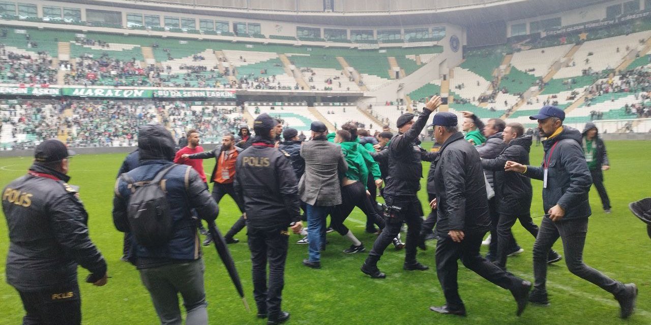Olaylı Bursaspor-Amedspor maçının cezası belli oldu