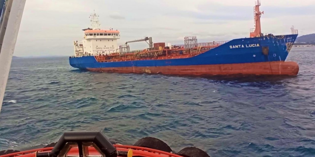 Çanakkale Boğazı’nda tanker makine arızası yaptı