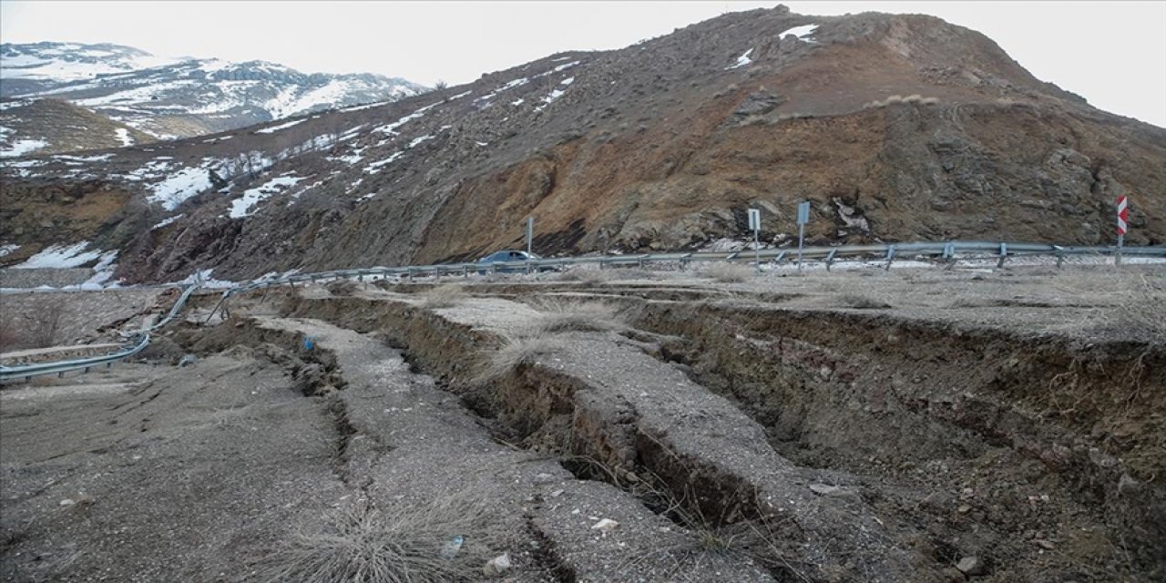 Kahramanmaraş merkezli depremlerde yıkılan binalarla ilgili tutuklananların sayısı 279'a yükseldi