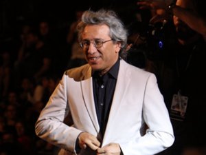 Can Dündar’dan skandal tweet