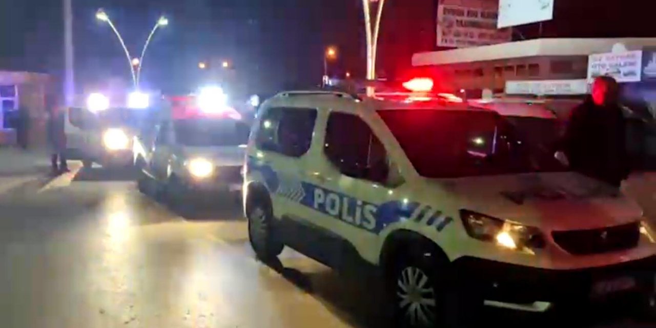 İzmir merkezli 5 ilde 'sahte dekont' ile dolandırıcılığa 14 gözaltı