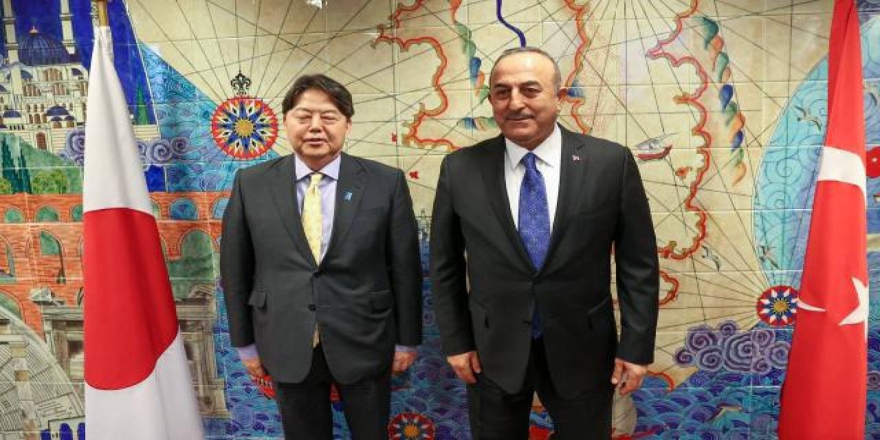 Bakan Çavuşoğlu, Japon mevkidaşı Hayashi ile görüştü