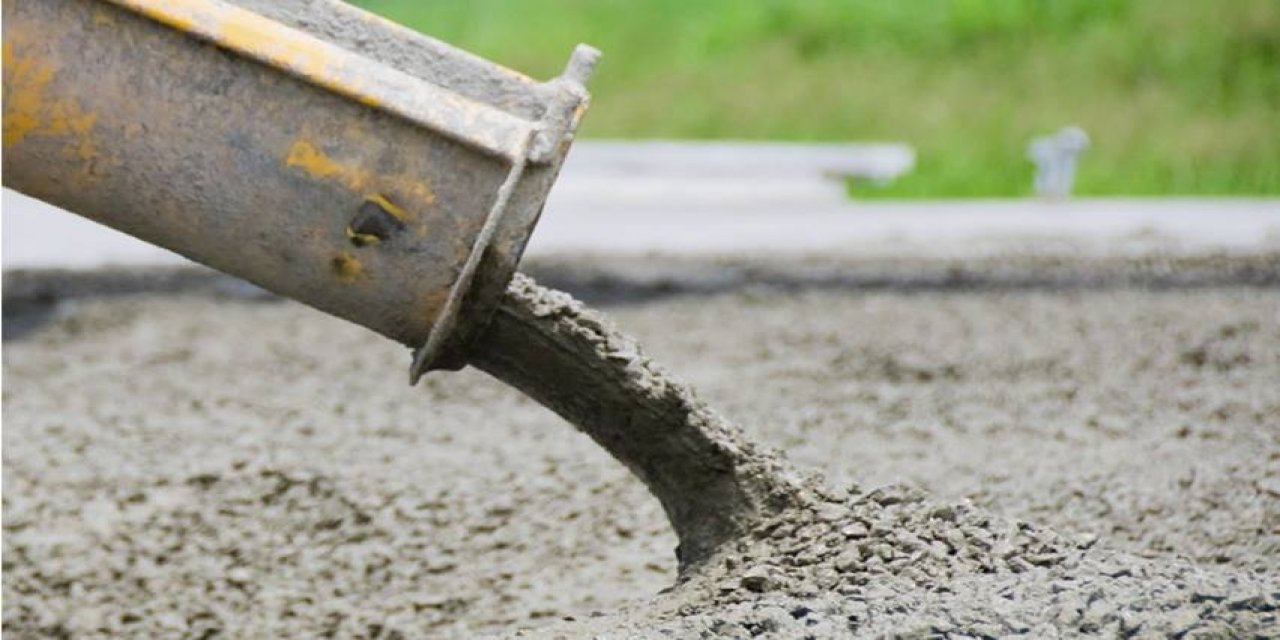 Asgari taşıyıcı beton sınıfı C30/37 düzeyine çıkarılmalıdır