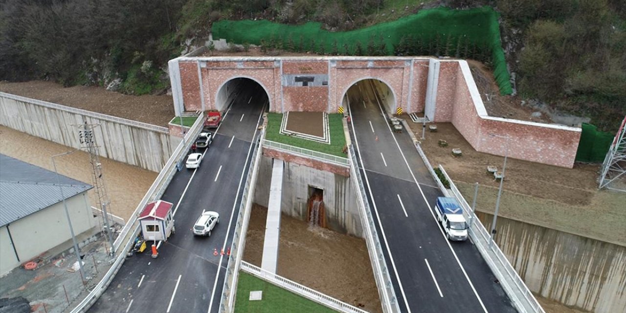 Türkiye'de ilk! Yeni Zigana Tüneli açılış için gün sayıyor