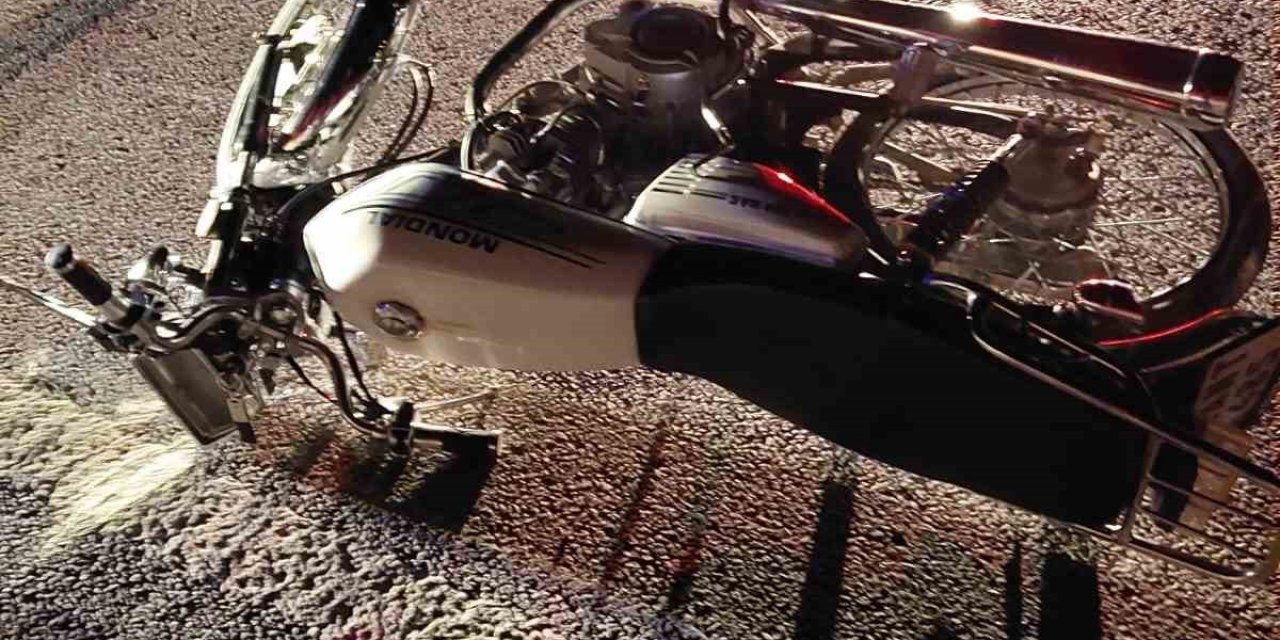 Konya'da devrilen motosikletin sürücüsü yaralandı