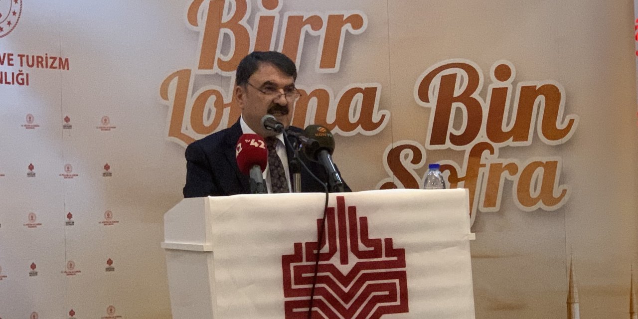 Konya'da "Birr Lokma Bin Sofra" iftar programı düzenlendi