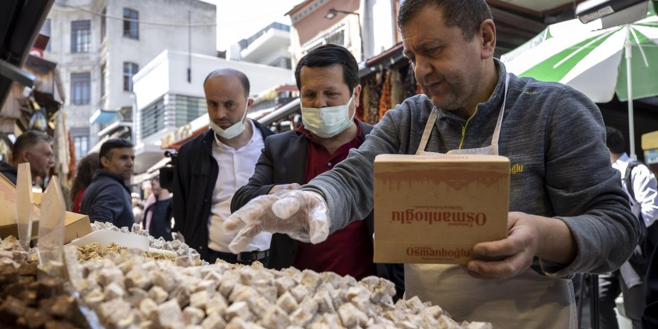 Çarşı pazarda bayram hareketliliği: Esnaf 30 milyar lira ciro bekliyor
