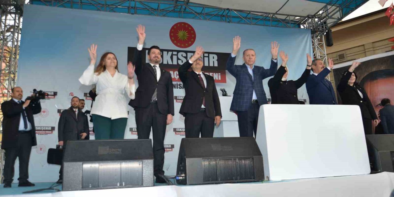 Cumhurbaşkanı Erdoğan Eskişehir’de 2 yeni müjde verdi