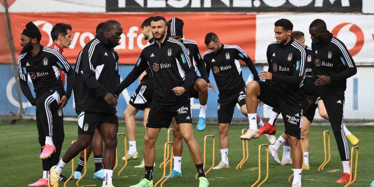 Beşiktaş, Galatasaray maçı hazırlıklarını sürdürdü