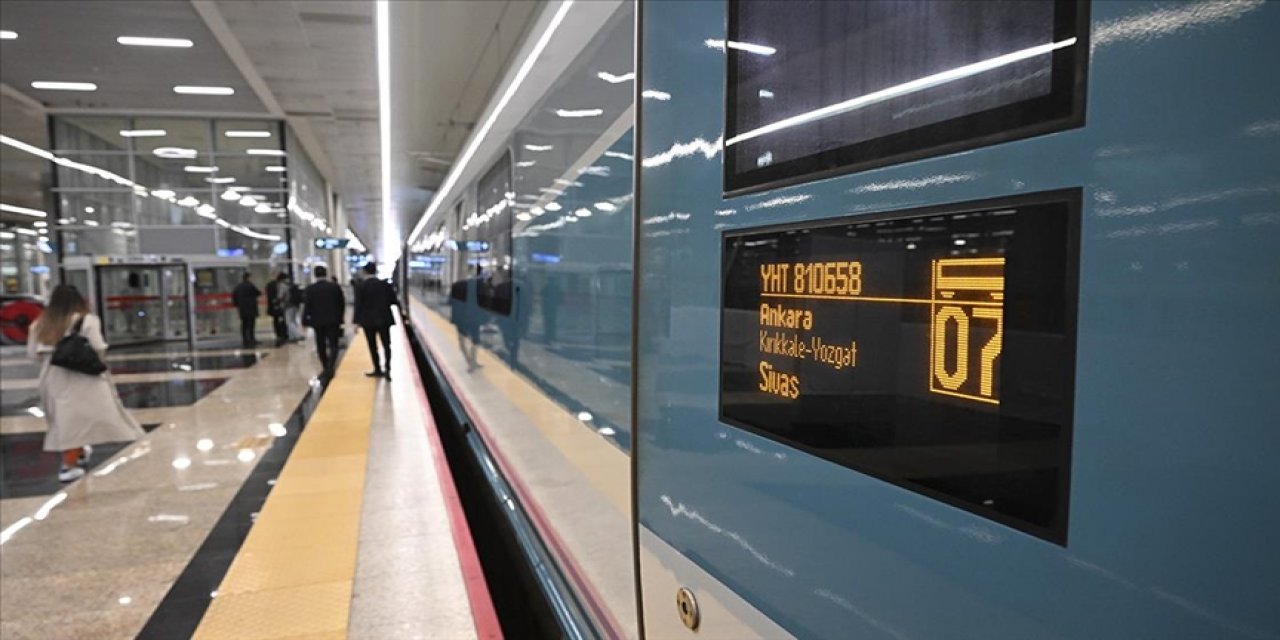 Ankara-Sivas Hızlı Treni ilk seferi için başkentten hareket etti