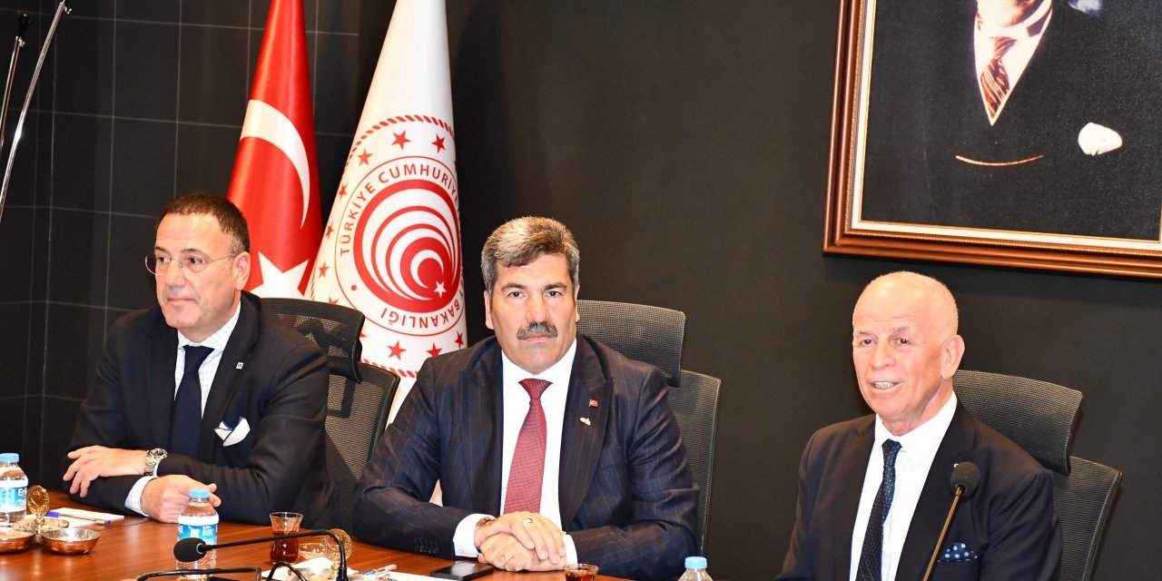 Türk halı sektörü için tarihi imza