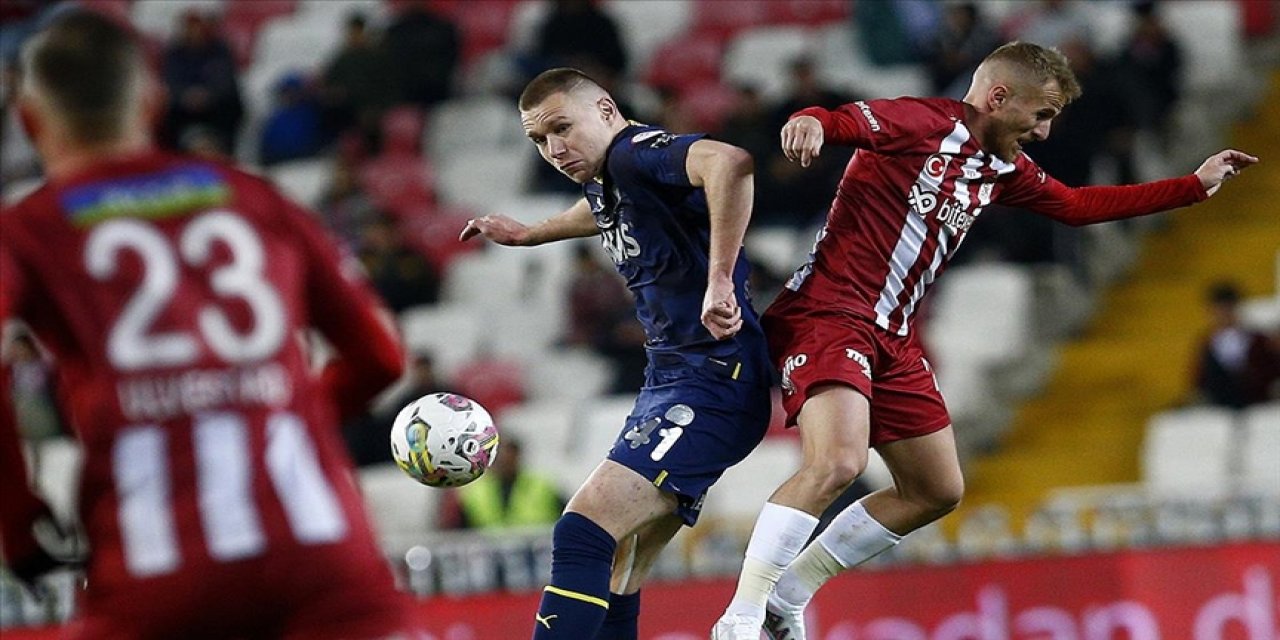 Sivasspor - Fenerbahçe maçında kazanan yok
