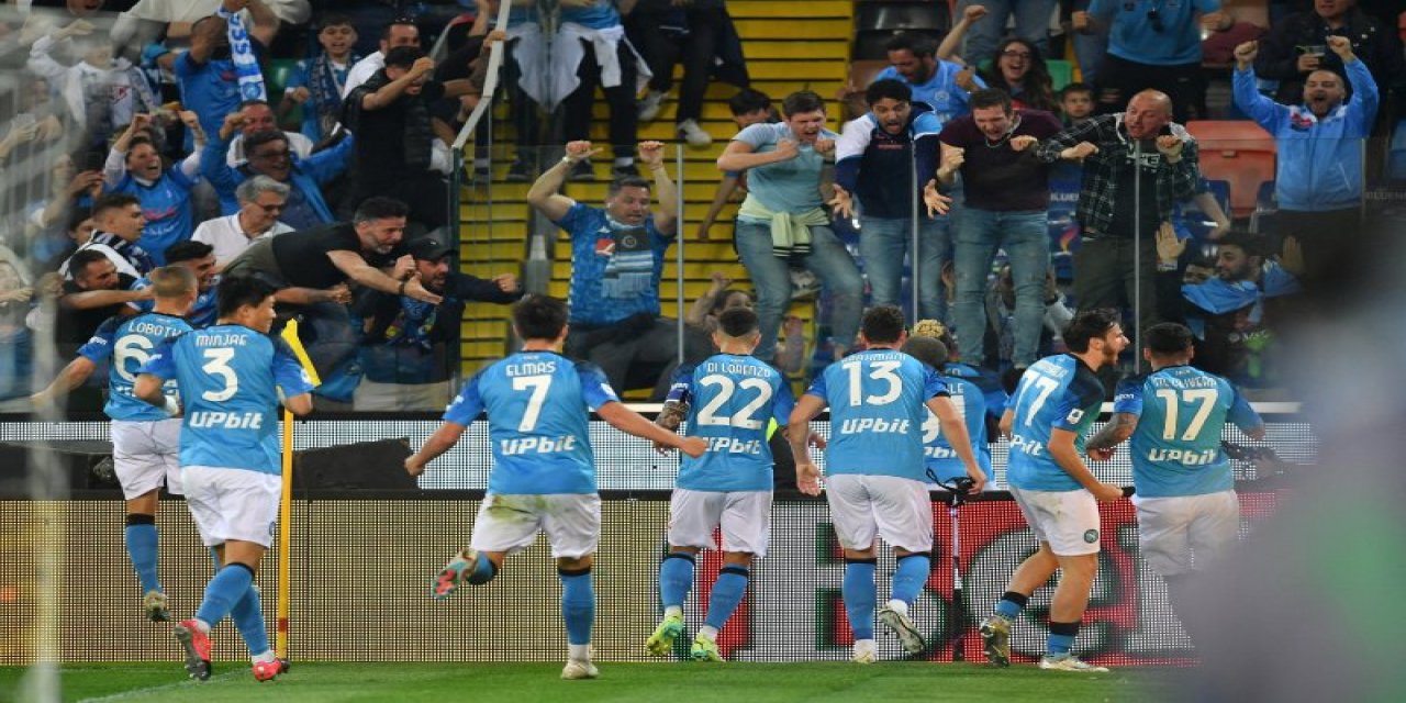 Serie A'da şampiyon belli oldu! 33 yıl sonra ipi göğüslediler