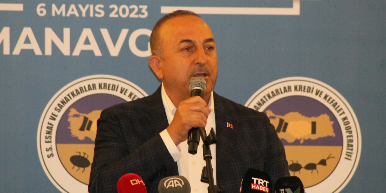 Bakan Çavuşoğlu: Gaz arama gemilerimizde çalışan yabancı teknisyenlere bile baskı yaptılar