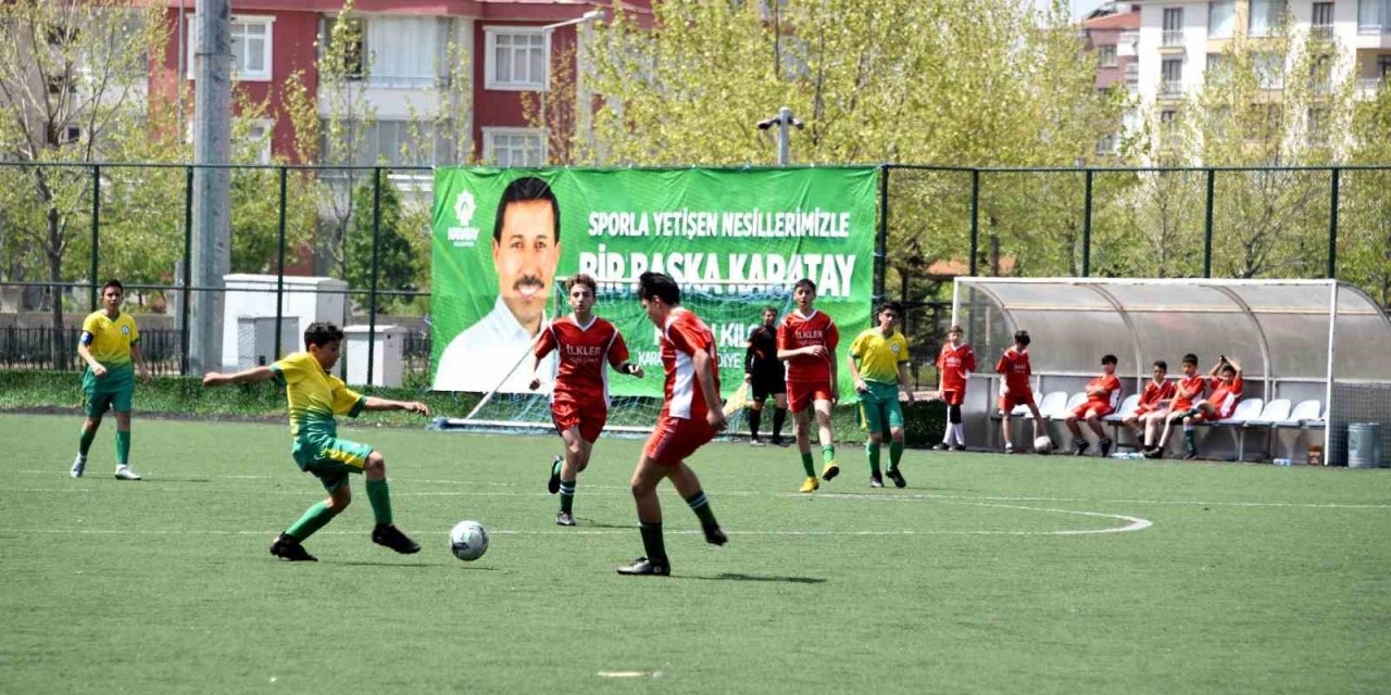 Karatay’da ortaokullar arası futbol turnuvası