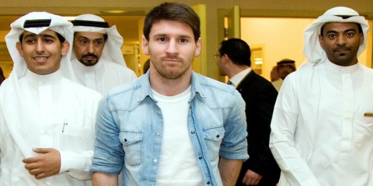 Lionel Messi'nin transferini duyurdular