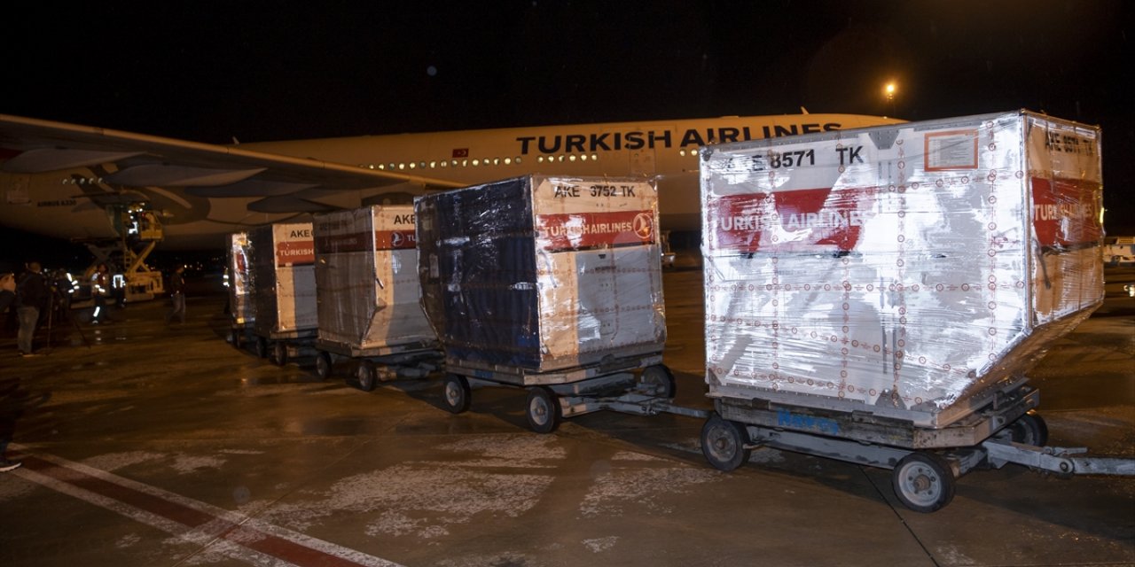 14 Mayıs seçimi için yurt dışında kullanılan oyları taşıyan uçak Ankara'ya indi