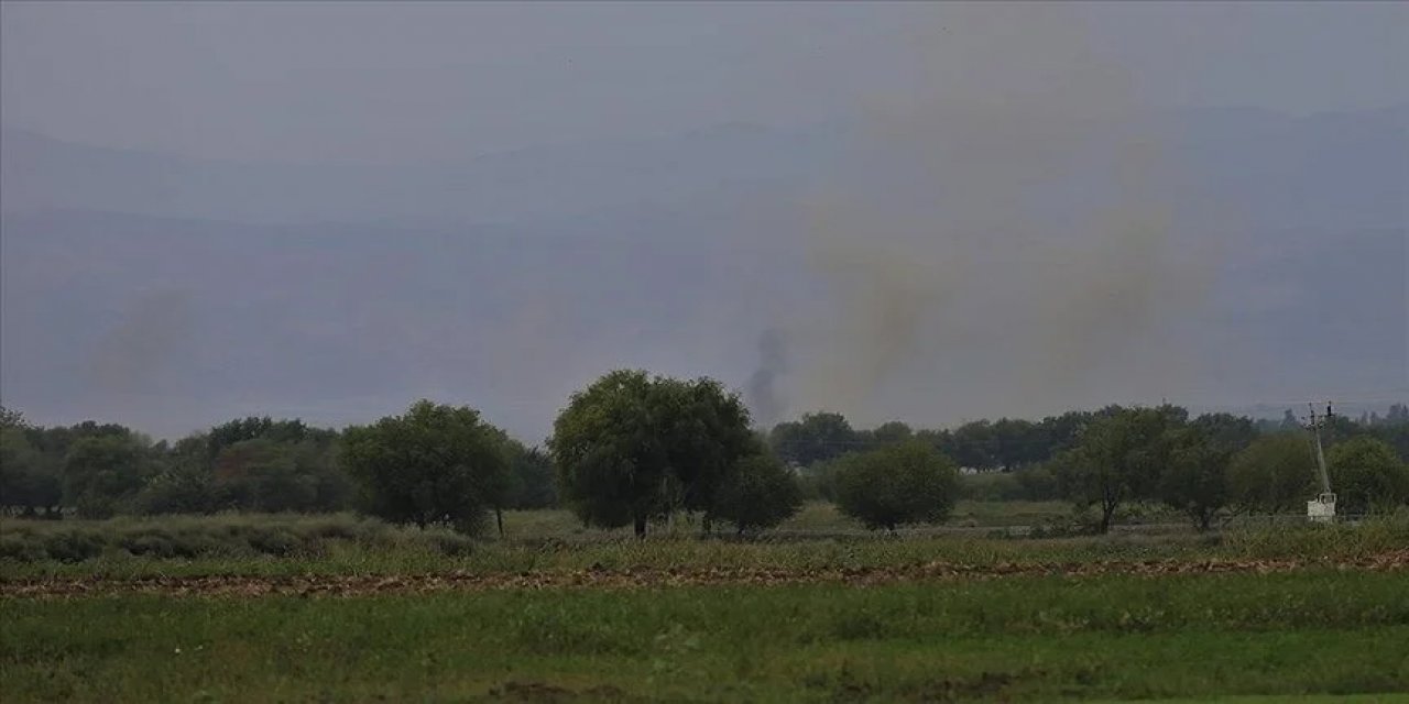 Ermenistan, sınırdaki Azerbaycan mevzilerine saldırdı