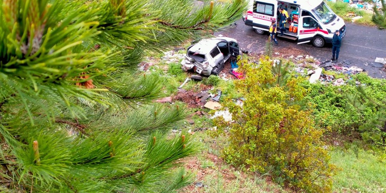 Bursa'da otomobil uçuruma yuvarlandı! 1 ölü, 1 yaralı