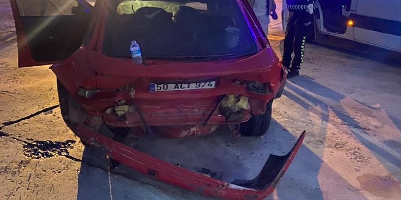 Afyonkarahisar-Konya karayolu üzerinde kaza! 5 kişi yaralandı