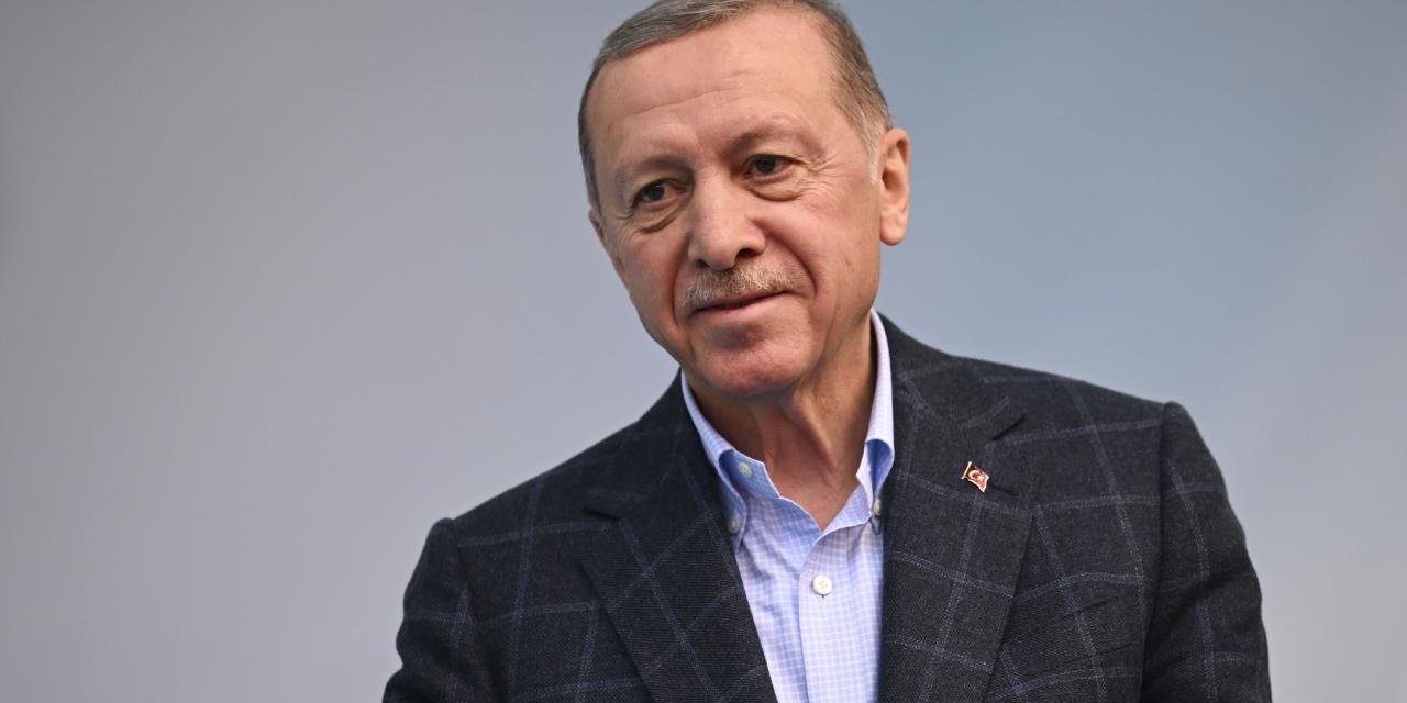 Cumhurbaşkanı Erdoğan, Necip Fazıl Kısakürek'i andı