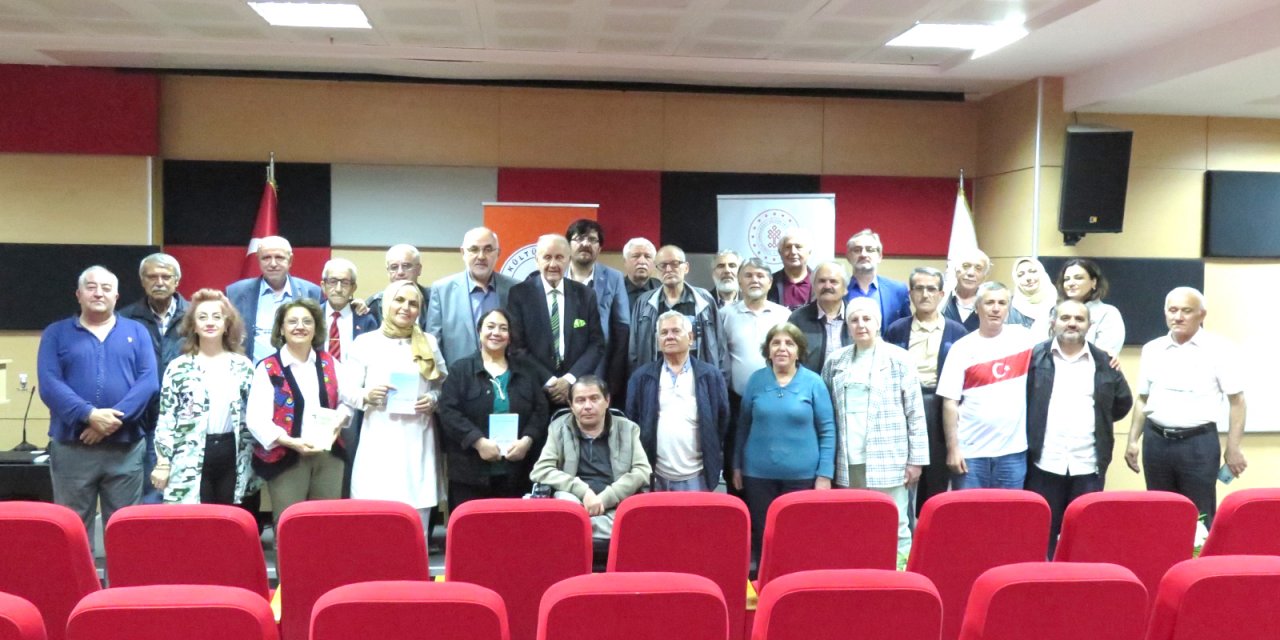 Prof. Dr. Saim Sakaoğlu Selçukyalı şairlerle buluştu