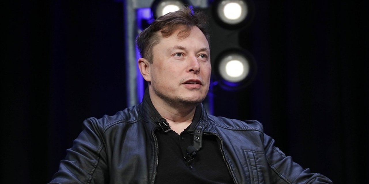 Elon Musk, eski unvanını geri aldı