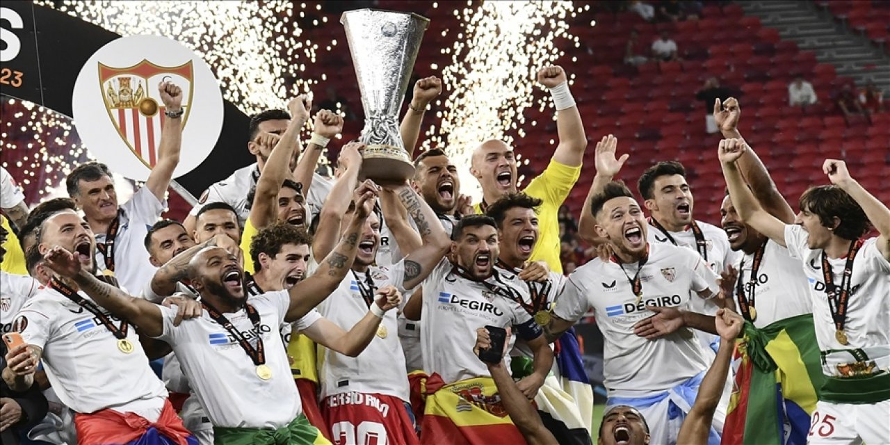 Sevilla, Avrupa'da 7. kez şampiyonluğa ulaştı