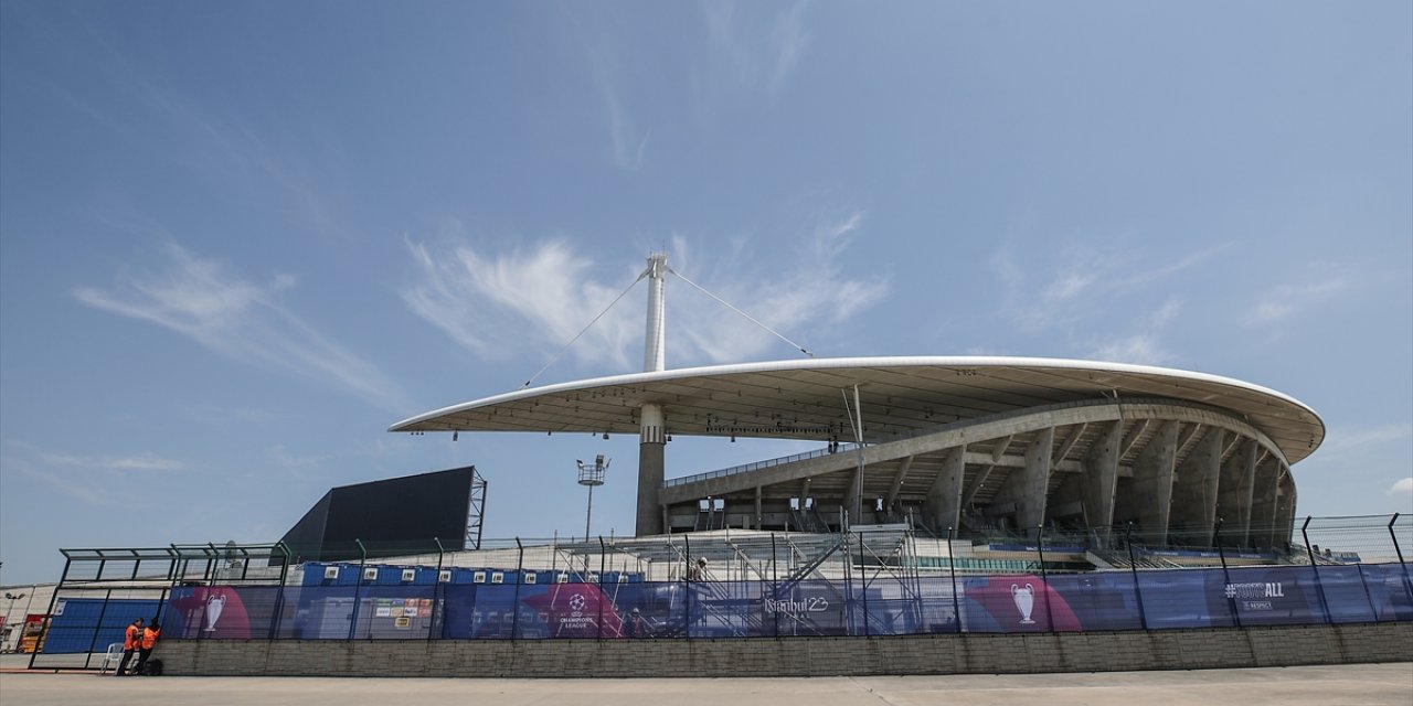 Atatürk Olimpiyat Stadı, Şampiyonlar Ligi finalini bekliyor