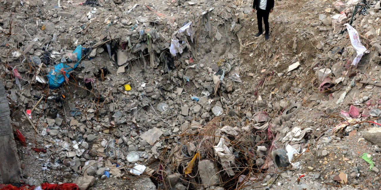 Depremde yıkılan Ebrar Sitesi’nin bir müteahhidi daha tutuklandı