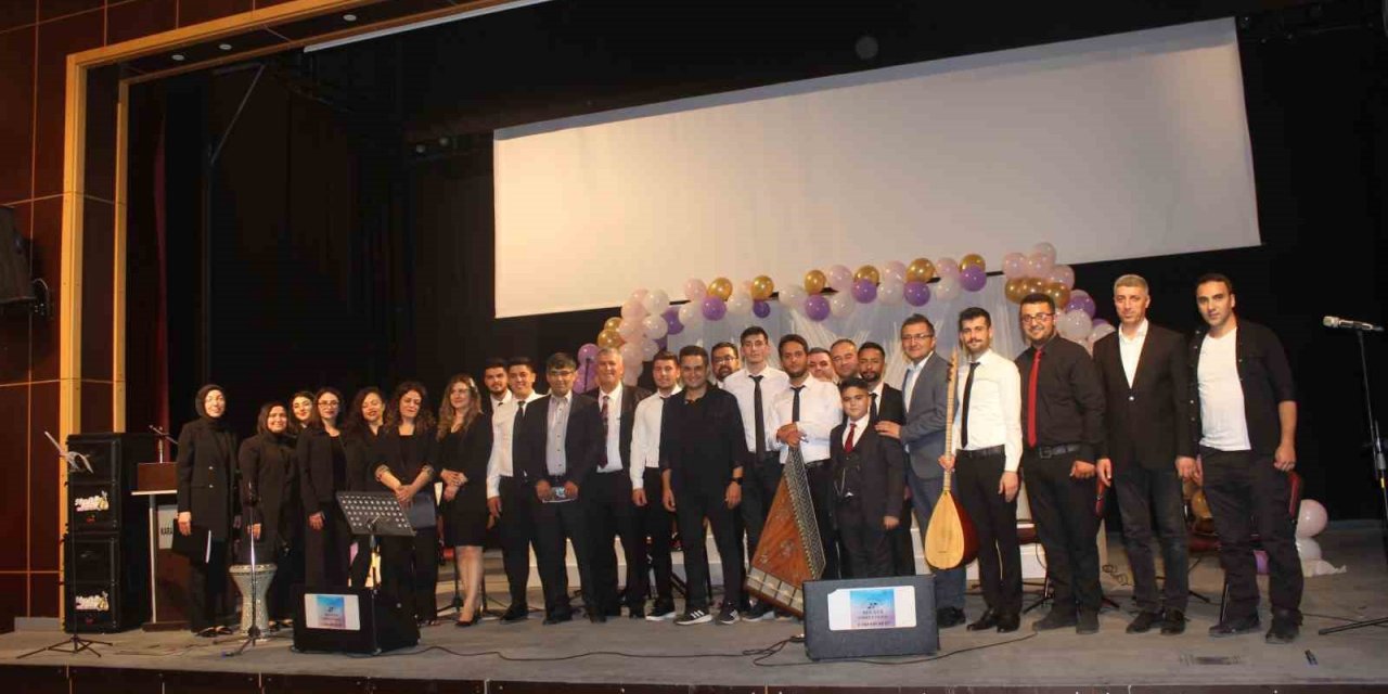 Konya Karapınar’da "Türk  Halk Müziği" konseri