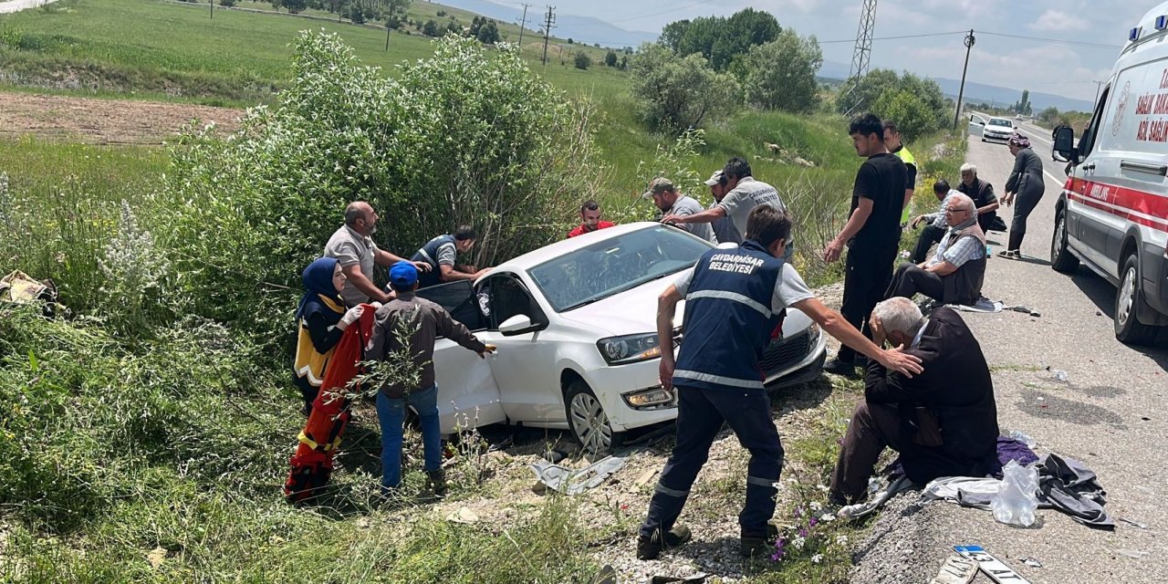 Feci kaza! 2 ölü, 4 yaralı