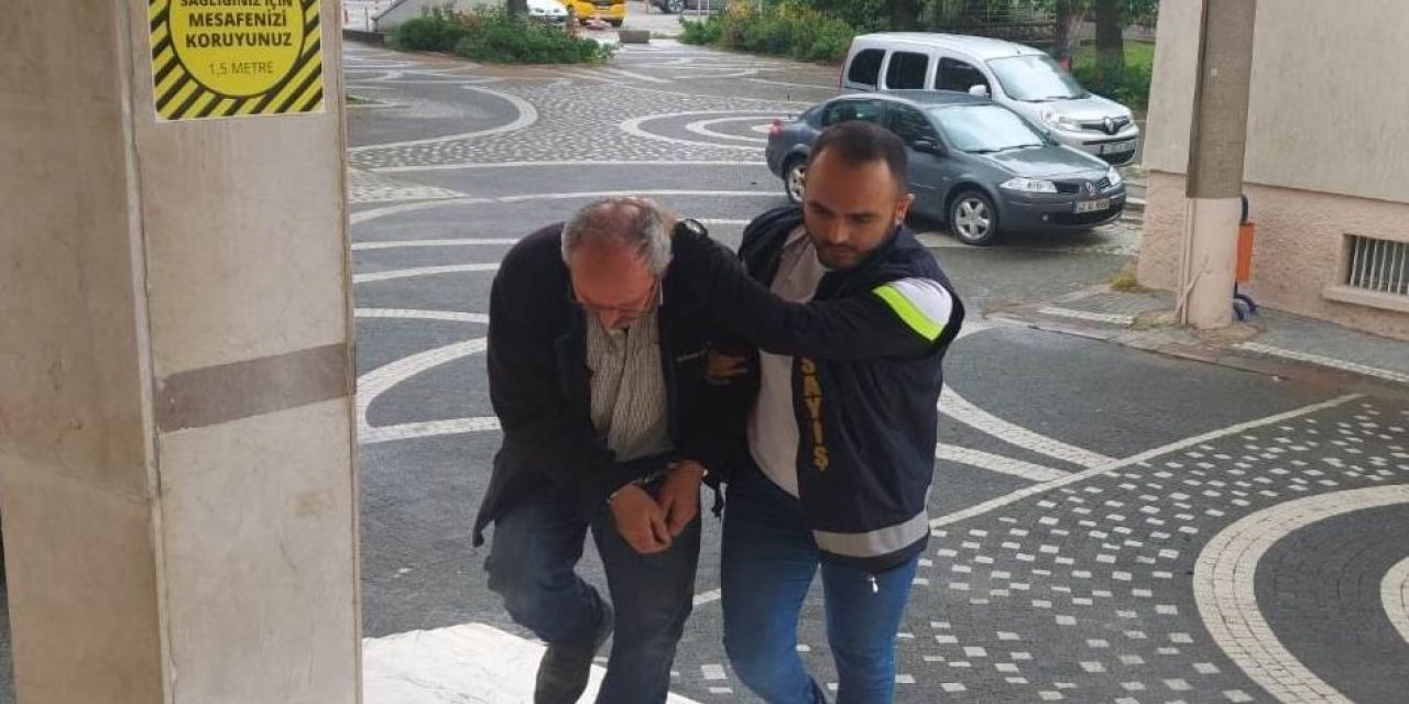 Konya'da bir baba kendisini bıçaklayan oğlunu tüfekle vurdu
