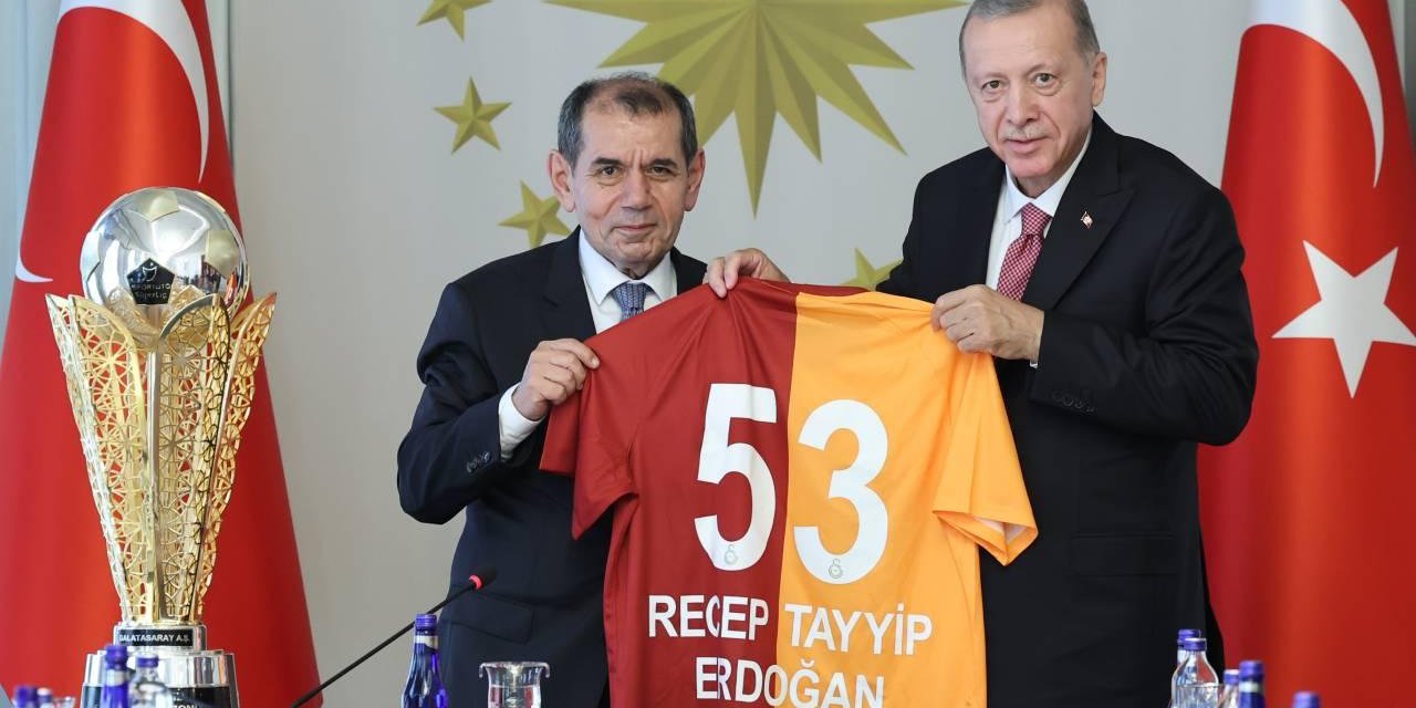 Cumhurbaşkanı Erdoğan Galatasaray'ı kabul etti