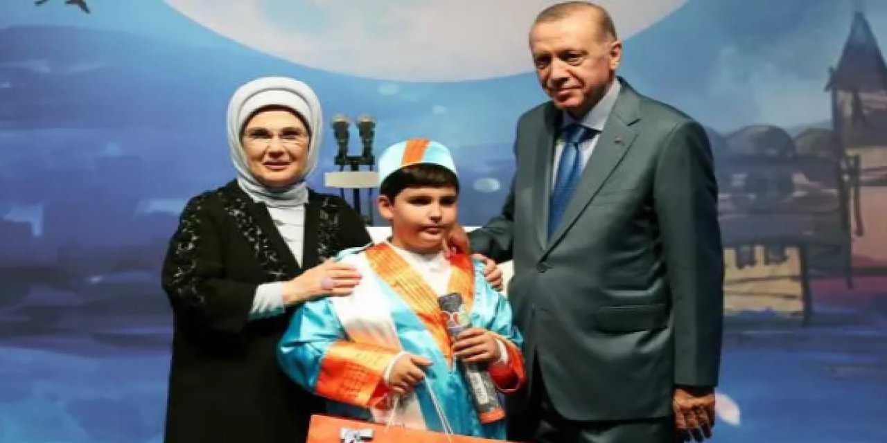 Başkan Erdoğan, torununun mezuniyet törenine katıldı
