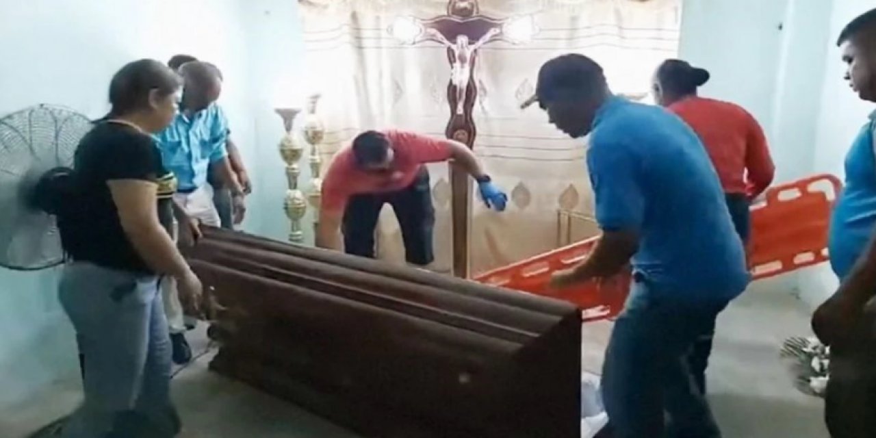 Cenaze töreninde yaşadığı anlaşılan 76 yaşındaki kadın hastanede öldü