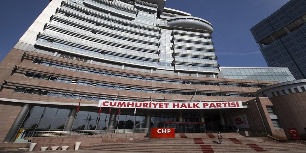 CHP'de toplu istifa depremi! 24 il başkanı birden istifa etti!