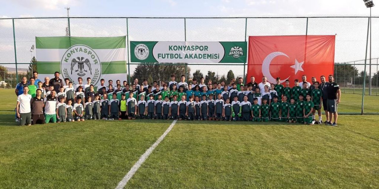 Konyaspor yeni yıldızlarını arıyor