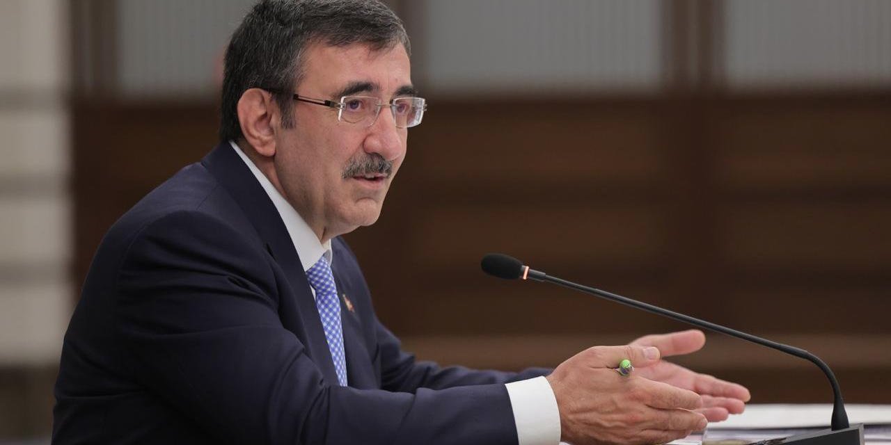 Cumhurbaşkanı Yardımcısı Yılmaz'dan AKPM'de onaylanan rapora tepki
