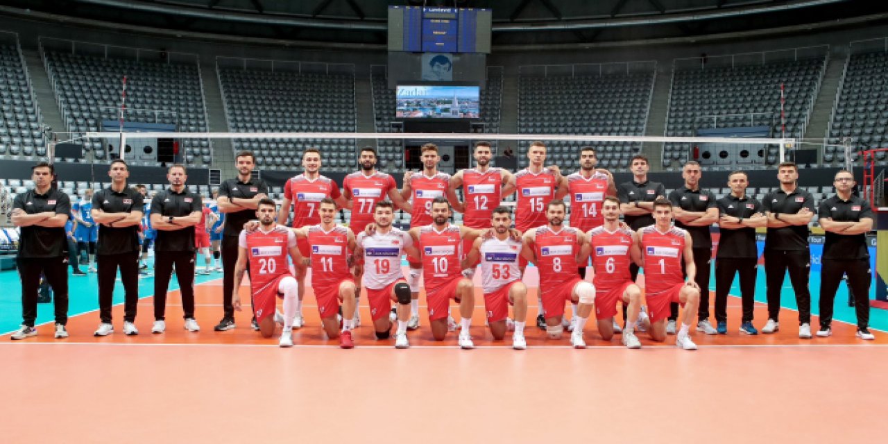 Şampiyon Filenin Efeleri