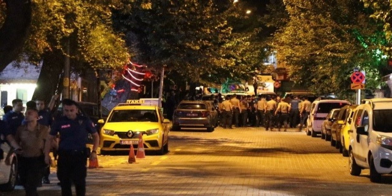 Karakol önünde silahlı kavga: 1 ağır yaralı