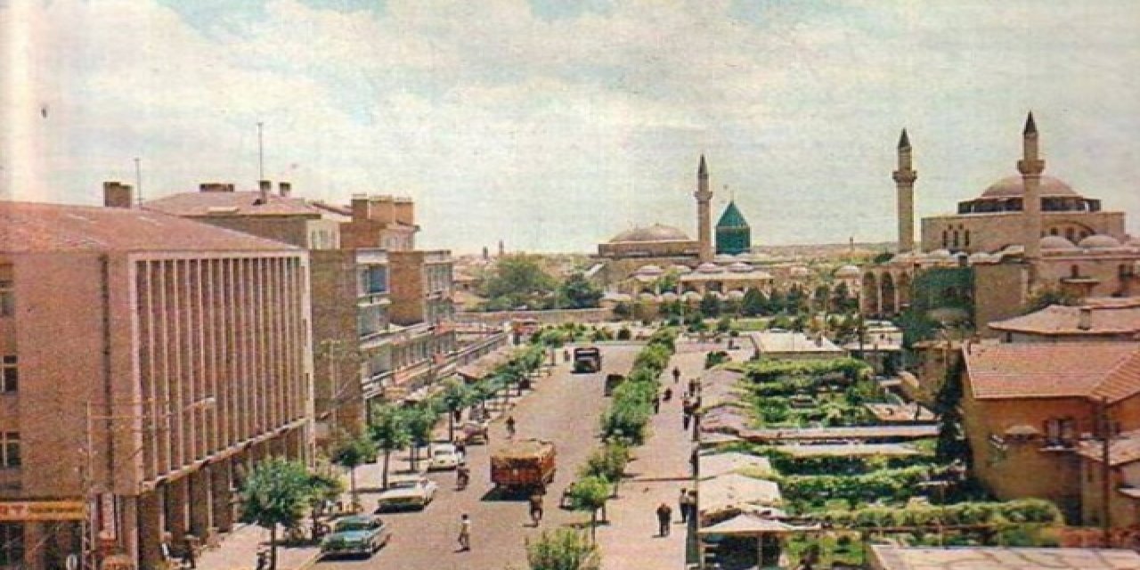 Konya Mevlana Caddesinin 50 yıl önceki görünümü