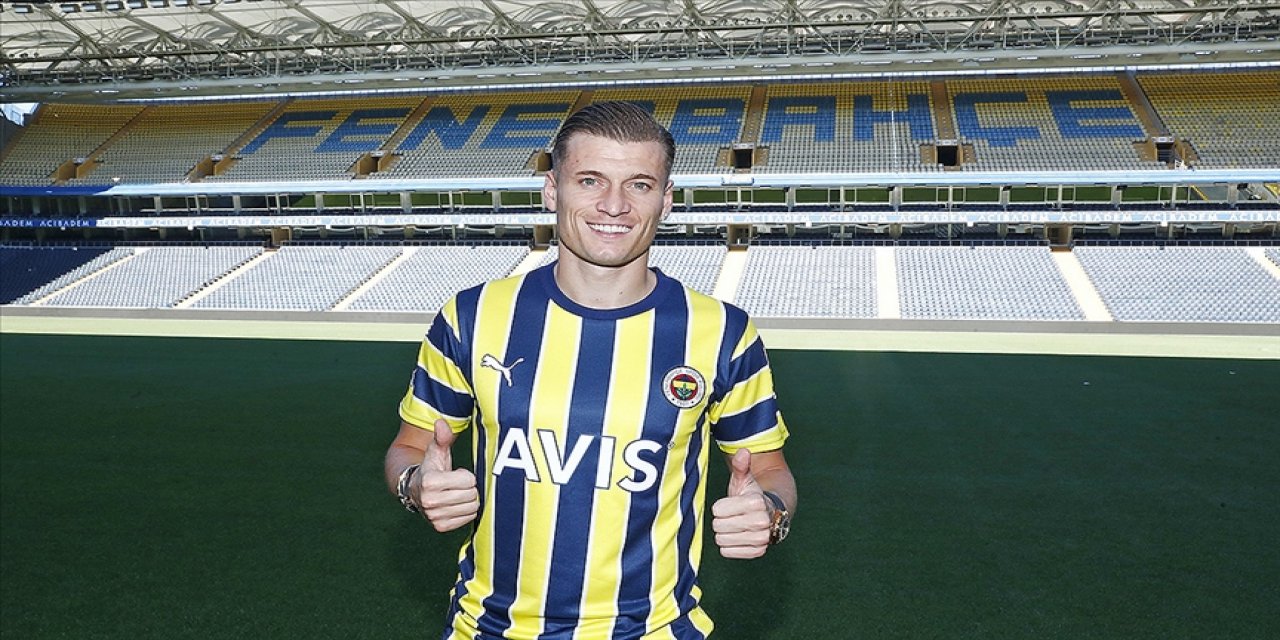 Kuzey Makedonyalı oyuncu, Fenerbahçe’ye veda etti