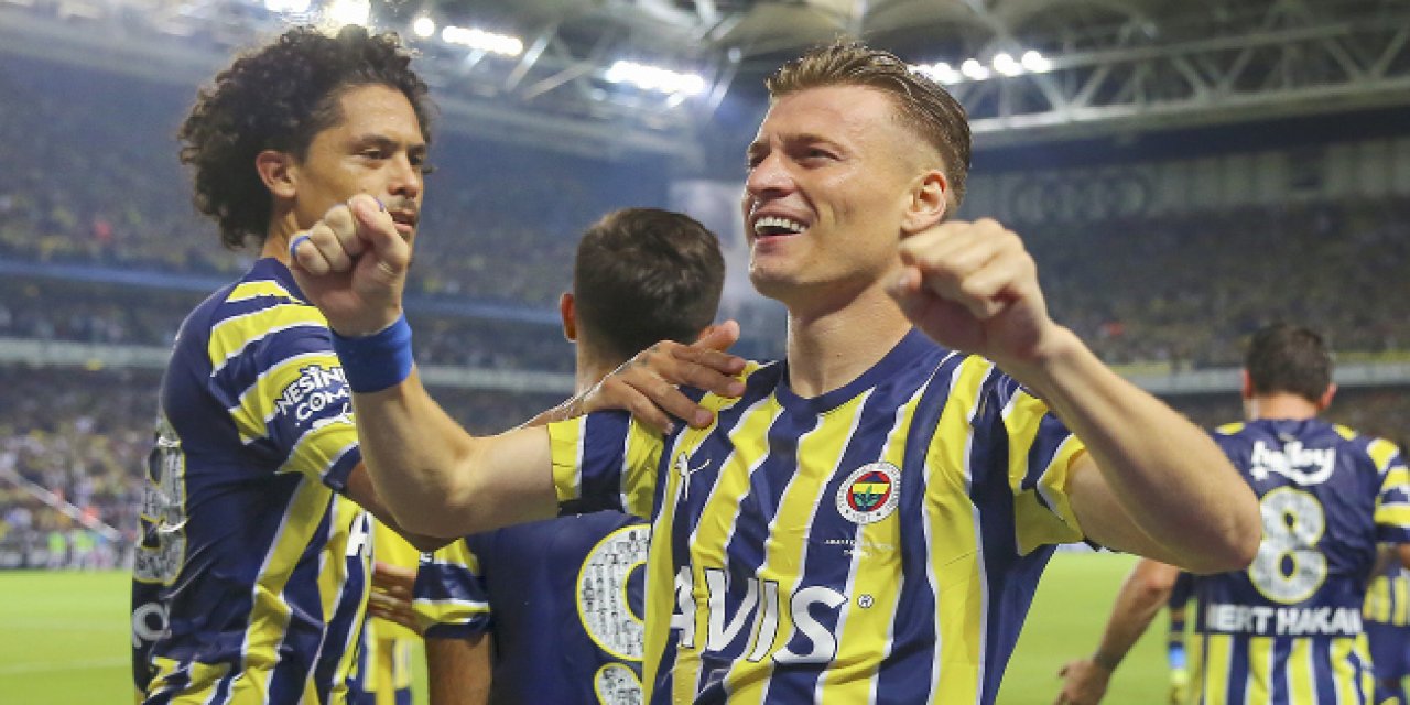Alioski, Fenerbahçe'ye veda etti
