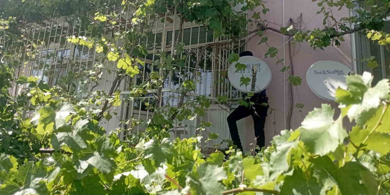Konya'da polis apartmana tırmandı! Baygın halde bulundu